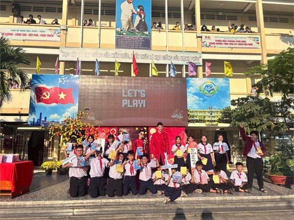  Tet Holiday : Vui học ngoại ngữ, rộn ràng sắc Xuân tại trường THCS An Phú Đông